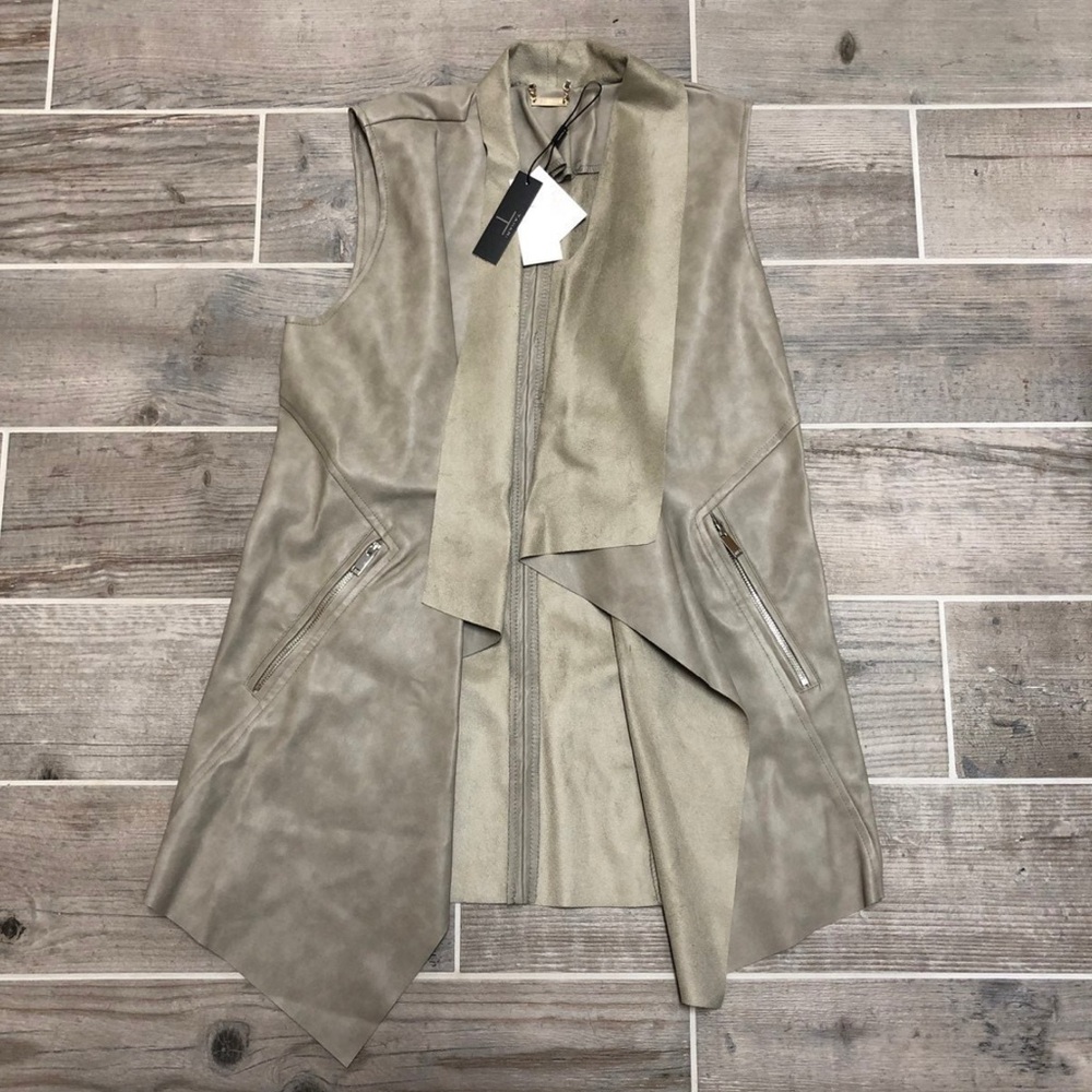Women's Gray Sleeveless Jacket